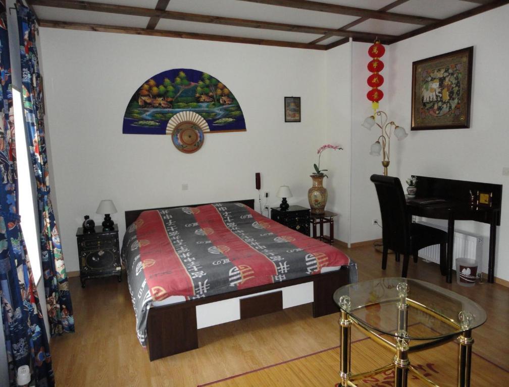 B&B Mirage Frecourt Номер фото