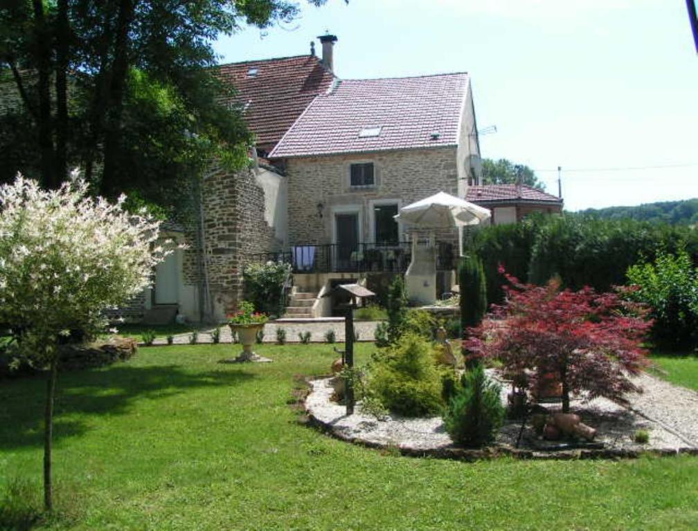B&B Mirage Frecourt Экстерьер фото