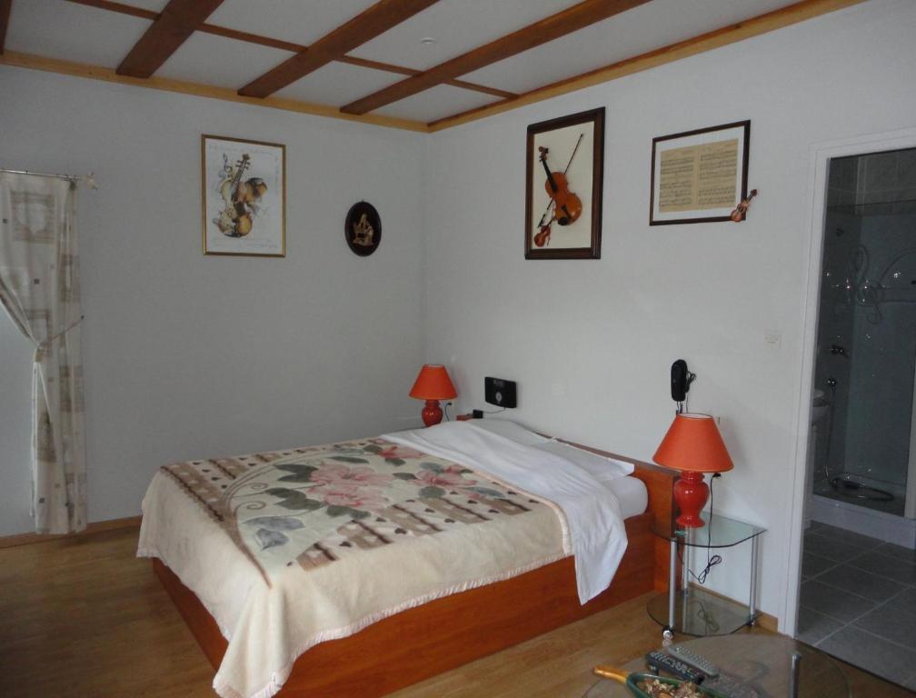 B&B Mirage Frecourt Экстерьер фото